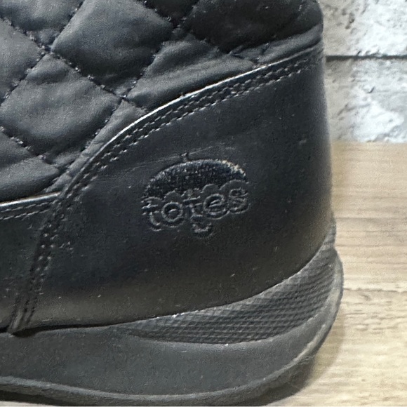 EUC Totes Black Jackie Snow Boot Size 6.5 M - Picture 4 of 14